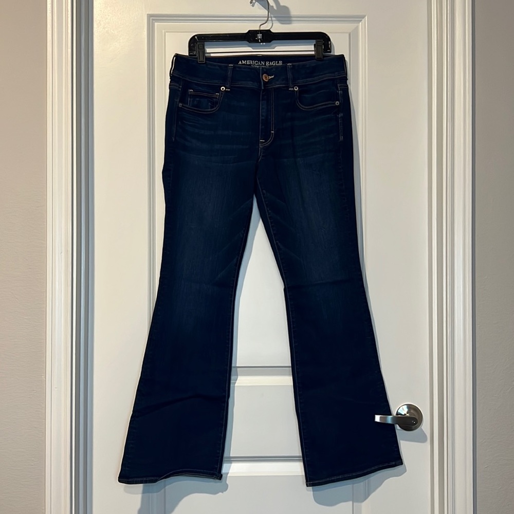 NWOT American Eagle dark wash Kick Boot jeans size 14